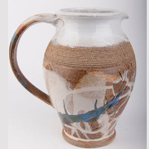 Pitcher, carafe