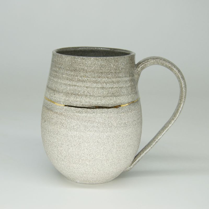 Tasse Mug Grande Granit nature et or - +/- 500 ml